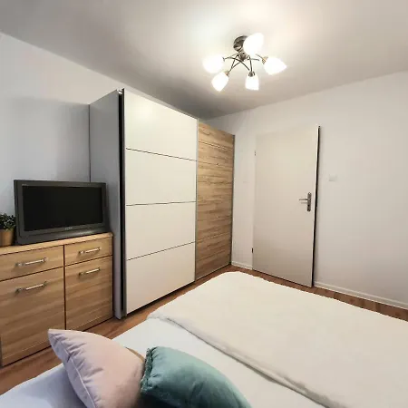 Najzwyklejsze Mieszkanie 8 Minut Do Plazy - Karlikowo Apartamento Sopot