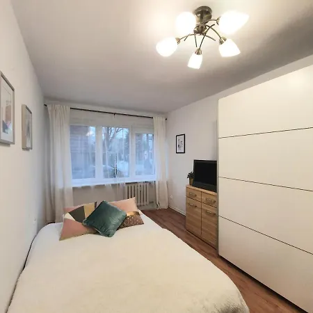 Najzwyklejsze Mieszkanie 8 Minut Do Plazy - Karlikowo Apartamento Sopot